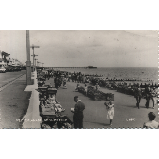 Bognor Regis - West Esplanade by n/a